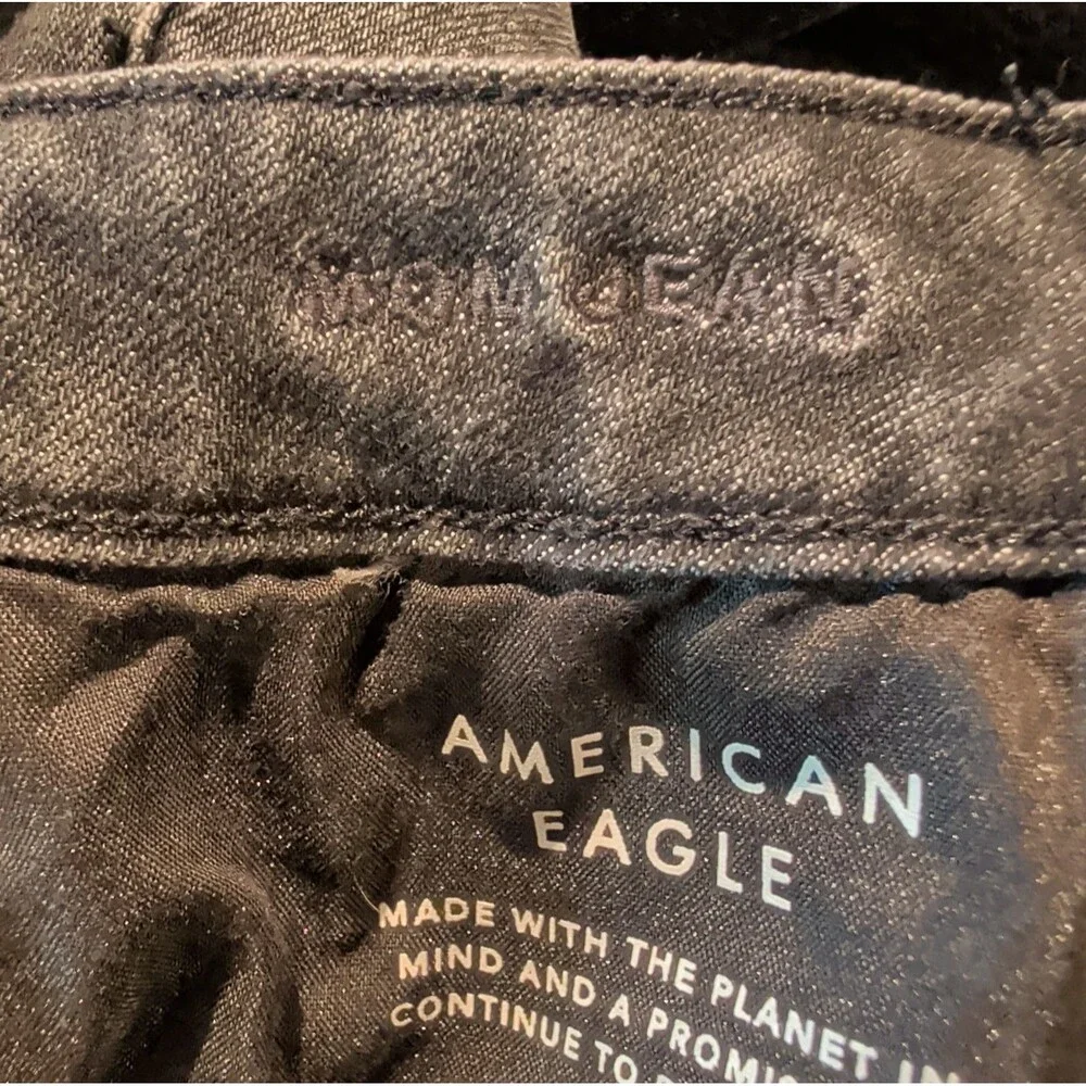 American Eagle Strigid Mom Jeans Womens 6 Black High Rise Denim